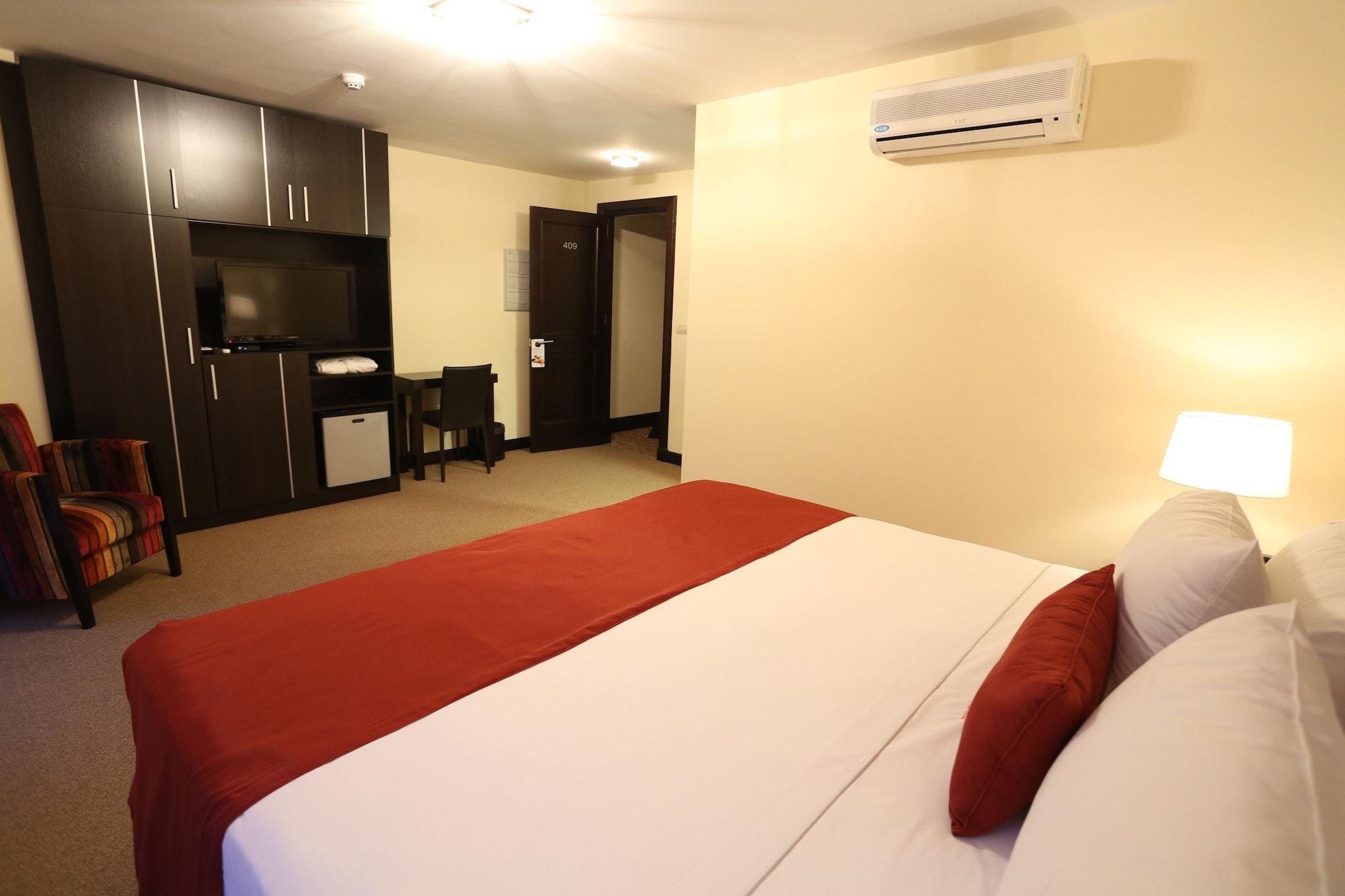Puerto Mercado Hotel Монтевидео Екстериор снимка