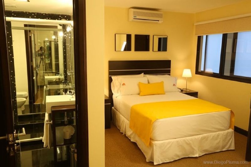 Puerto Mercado Hotel Монтевидео Екстериор снимка